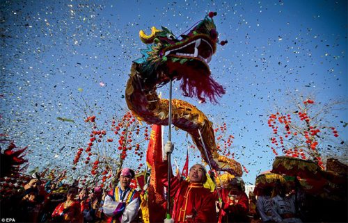 رقص اژدها در جشن های چینی