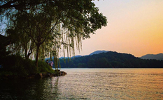 دریاچه غربی هانگژو ، پیوند انسان و طبیعت