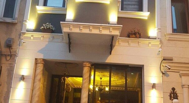 doorway hotel 7